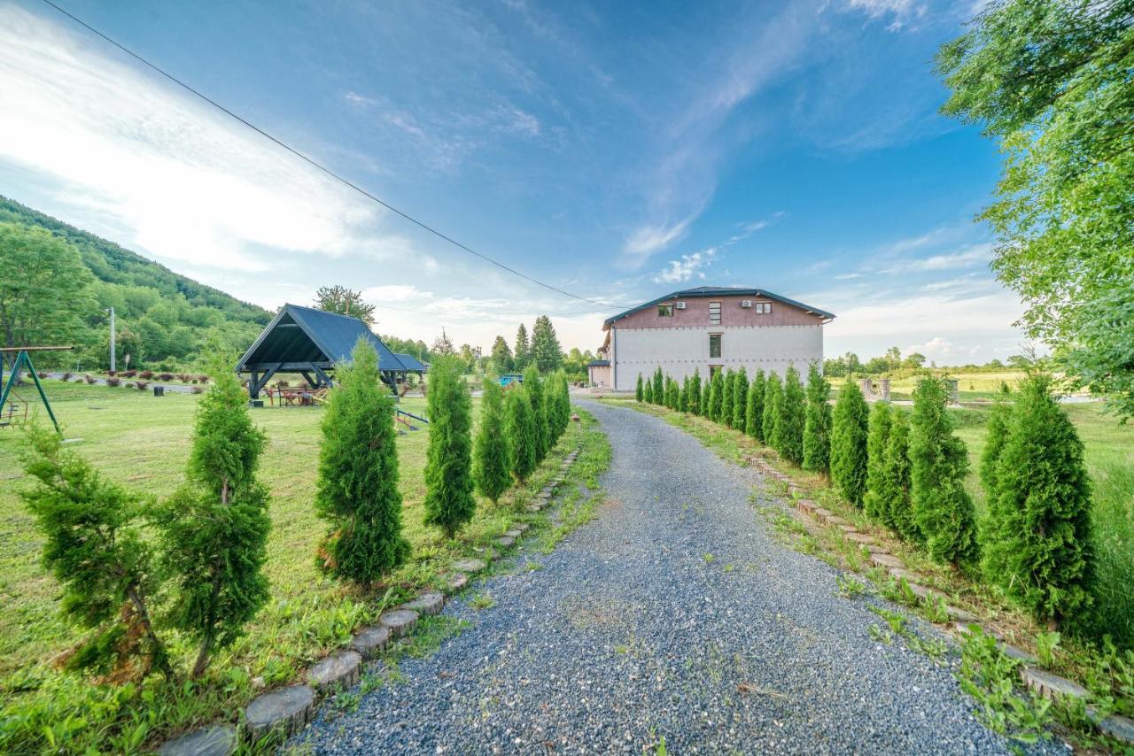 Resort Big House Plitvicka Jezera Licko Petrovo Selo Exteriér fotografie